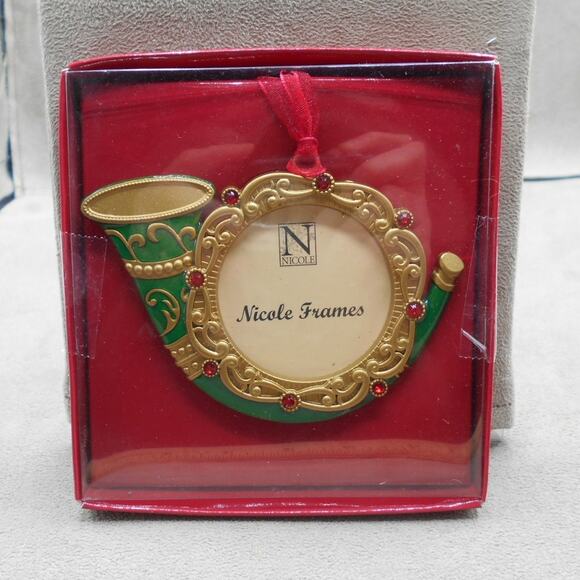 Christmas Horn Picture Frame Ornament NIB Nicole Frames Green/Gold - Picture 2 of 4